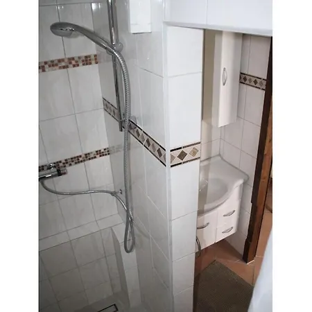 بيت للعطل 2 Rena Modern Retreat
